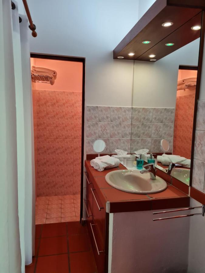 Chambre D'Hotes "Villa Rayon Vert" Deshaies Exteriör bild