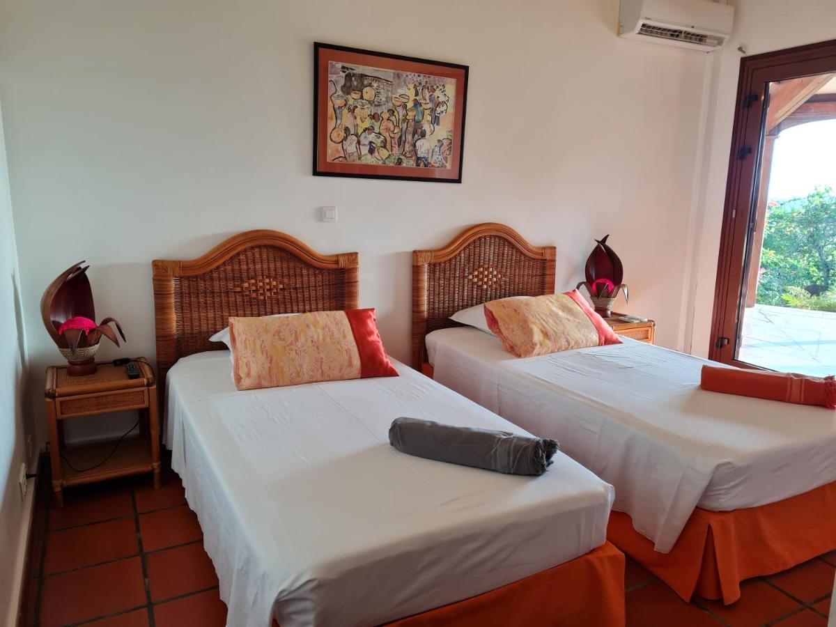 Chambre D'Hotes "Villa Rayon Vert" Deshaies Exteriör bild