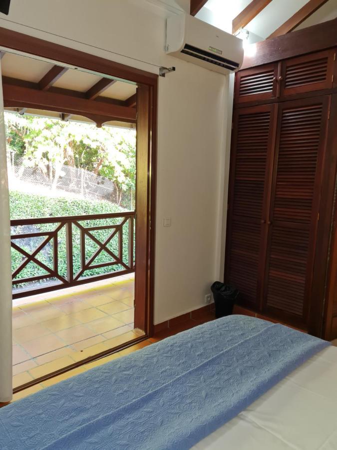 Chambre D'Hotes "Villa Rayon Vert" Deshaies Exteriör bild
